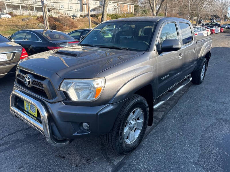 2013 Toyota Tacoma Base's photo
