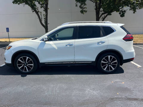 2020 Nissan Rogue SL