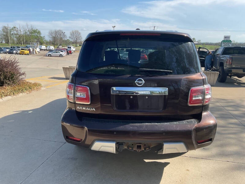 2017 Nissan Armada Platinum