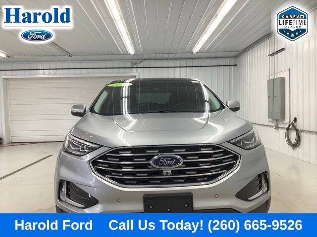 2022 Ford Edge Titanium
