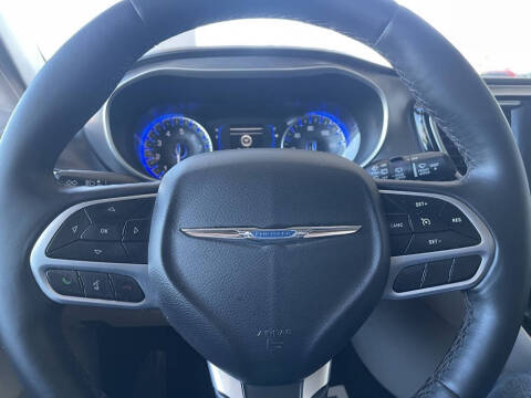 2020 Chrysler Pacifica Touring L