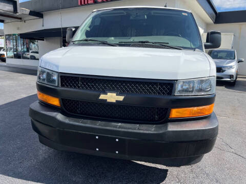 2021 Chevrolet Express 2500