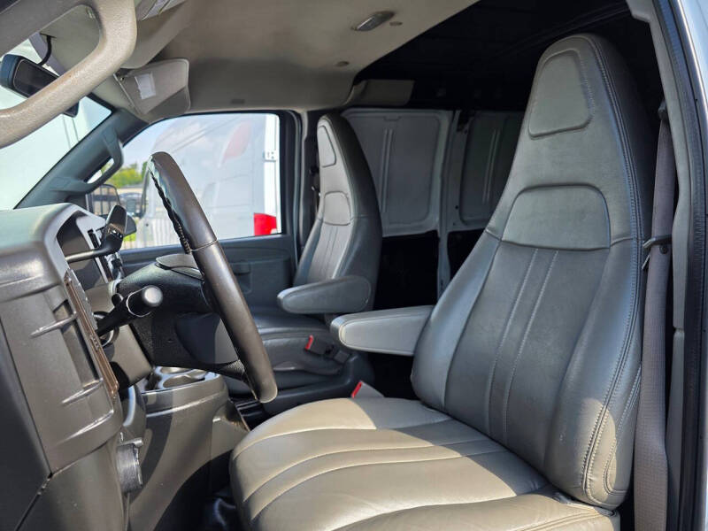 2019 GMC Savana 3500
