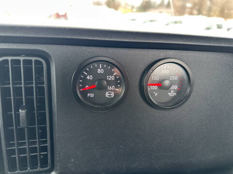 2021 International RH613