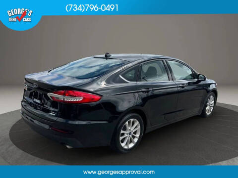 2020 Ford Fusion SE