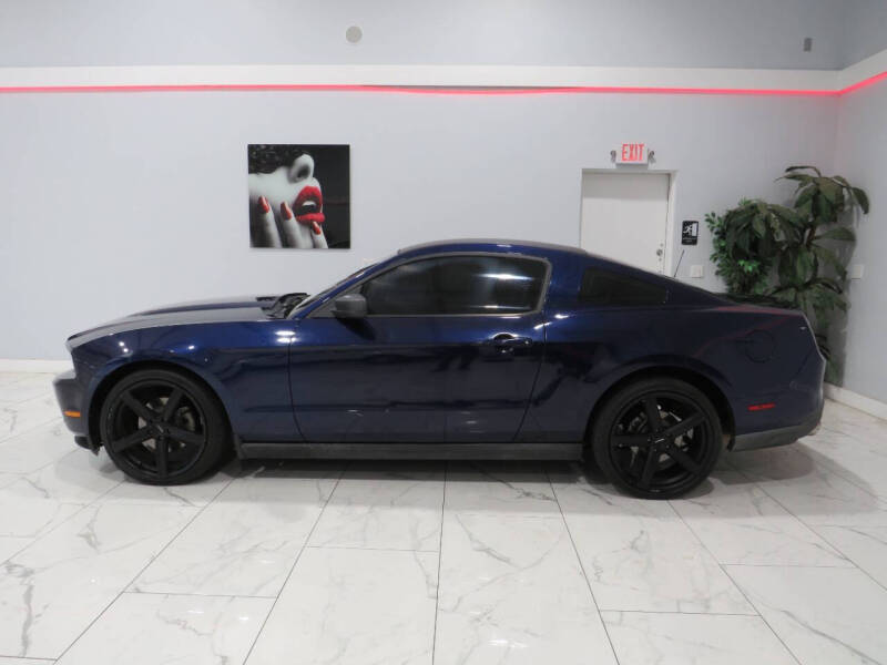2011 Ford Mustang V6
