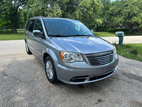 2013 Chrysler Town and Country for sale at CARWIN MOTORS in Katy TX