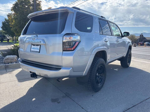 2024 Toyota 4Runner SR5