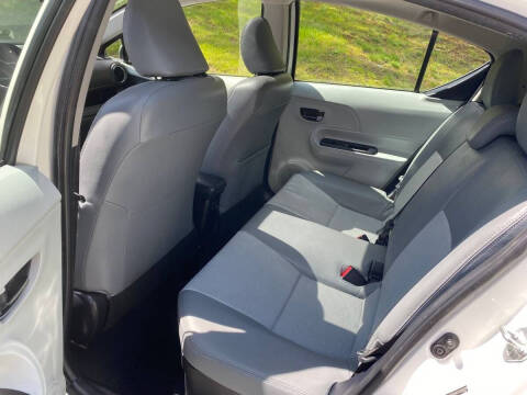 2012 Toyota Prius c Four