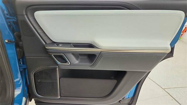 2024 Rivian R1S Launch Edition