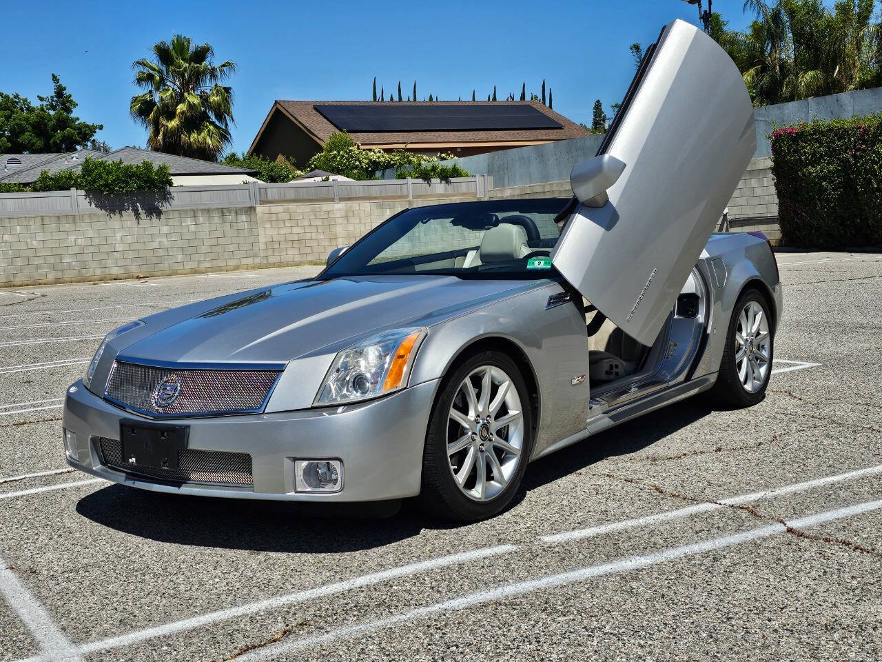 2006 Cadillac XLR-V 4