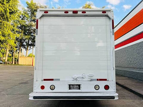 2007 Freightliner MT45 Chassis