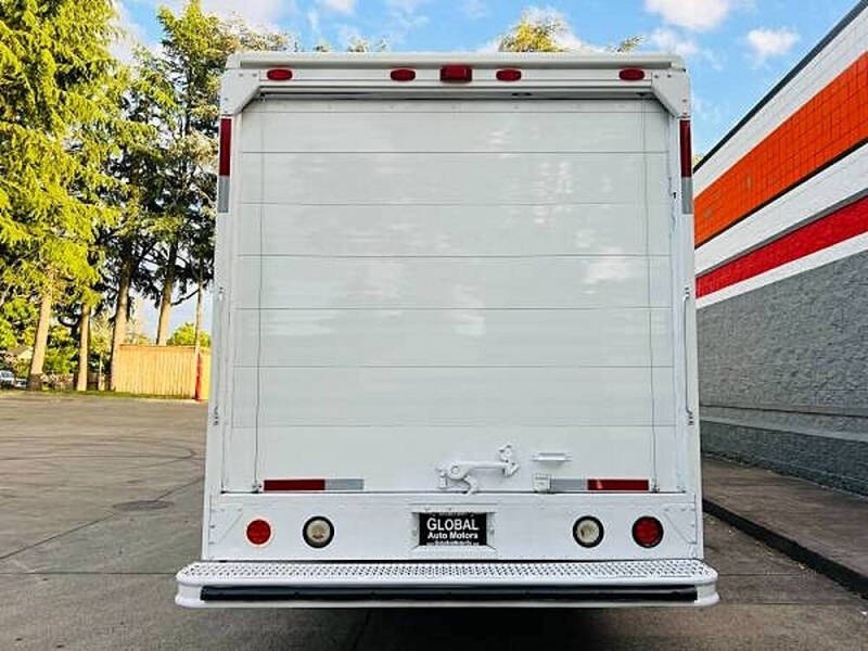 2007 Freightliner MT45 Chassis