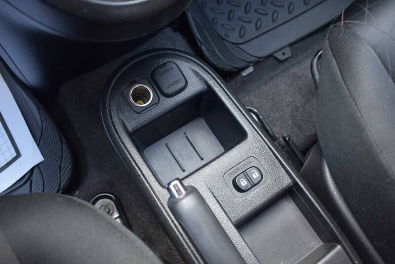 2013 Mazda MAZDA2 Sport