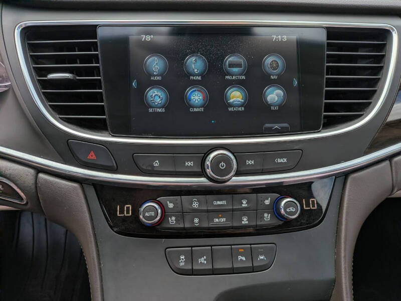 2017 Buick LaCrosse Premium