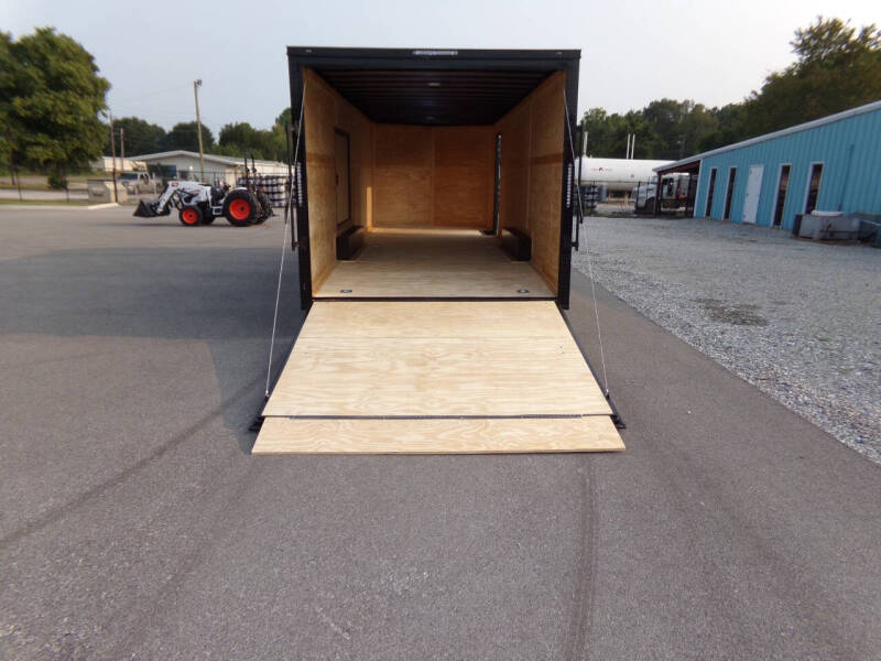 2025 DIAMOND CARGO 8.5X24