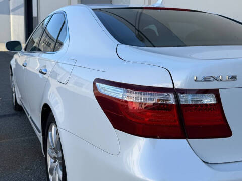 2007 Lexus LS 460