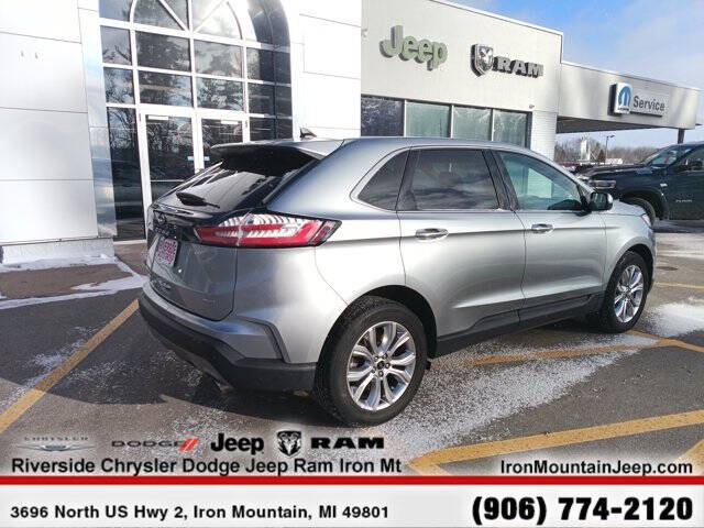 2024 Ford Edge Titanium