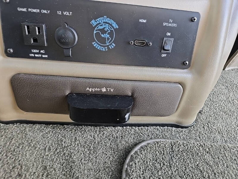 2021 GMC Savana 2500