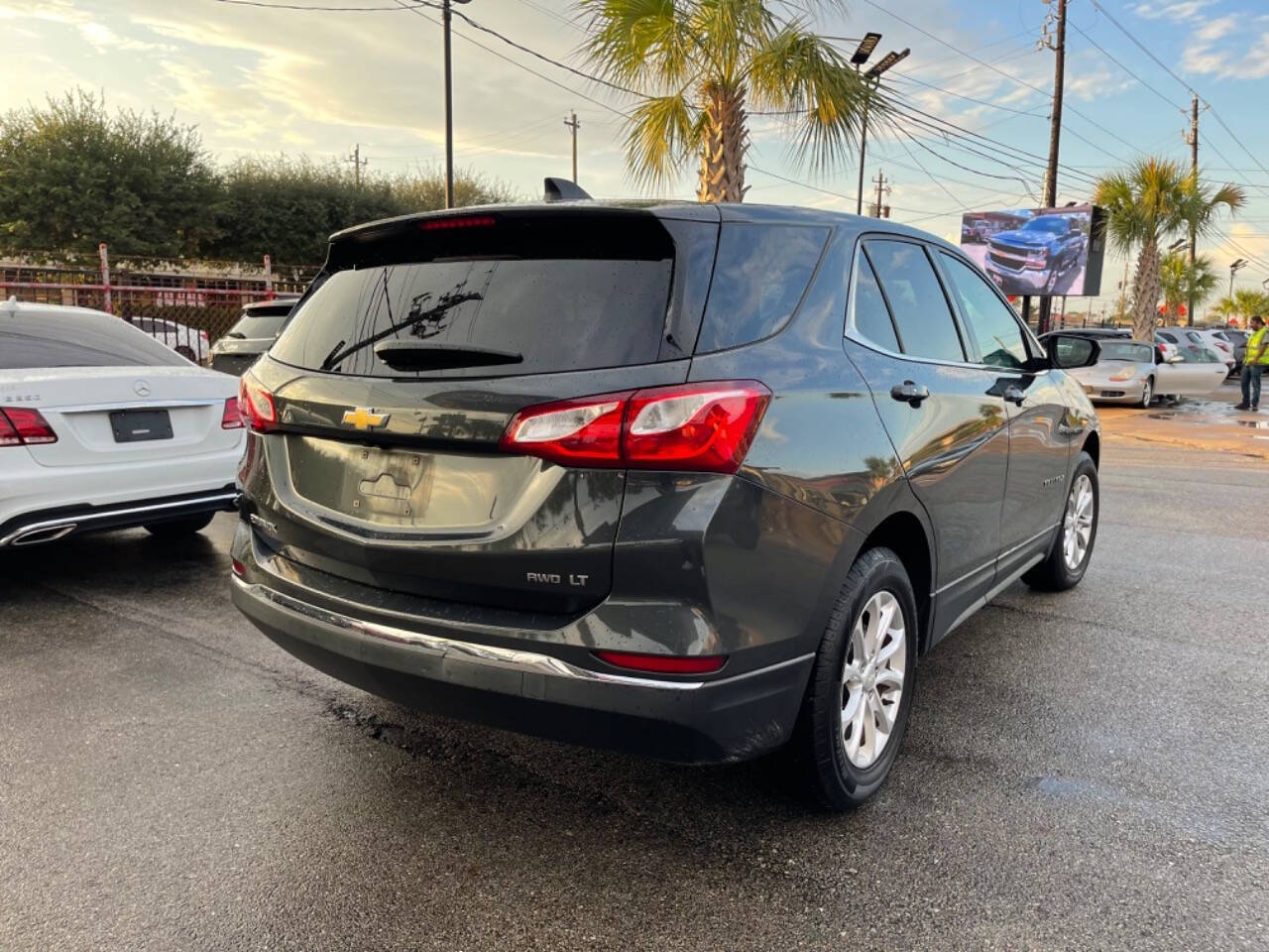 2018 Chevrolet Equinox for sale at SMART CHOICE AUTO in Pasadena, TX