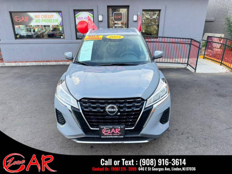 2023 Nissan Kicks SV