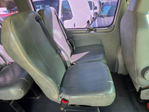 2010 Ford E-Series E-250