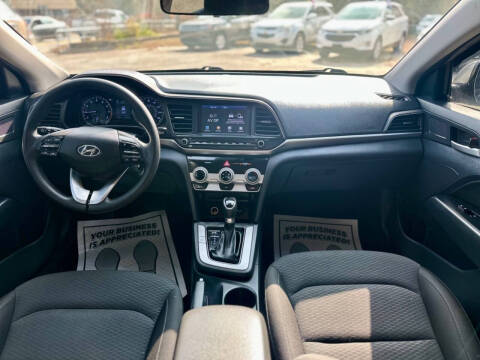 2019 Hyundai Elantra SEL