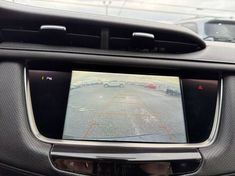 2018 Cadillac XT5 Premium Luxury