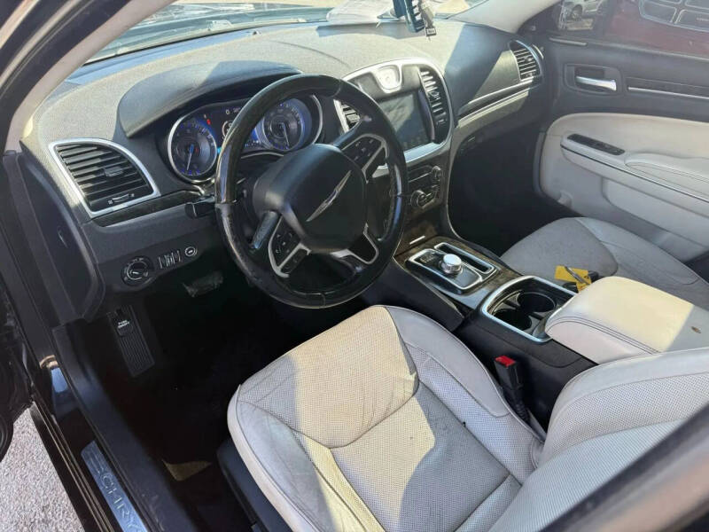 2015 Chrysler 300 C