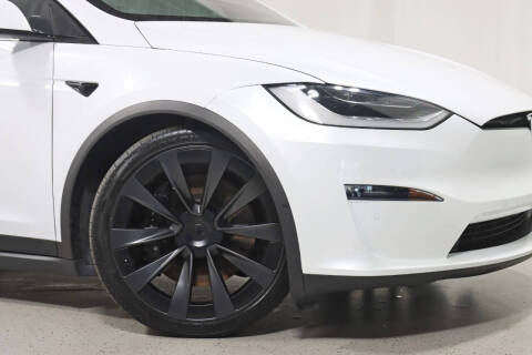 2023 Tesla Model X Standard Range