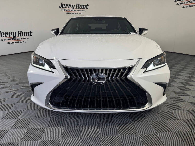 2025 Lexus ES 350