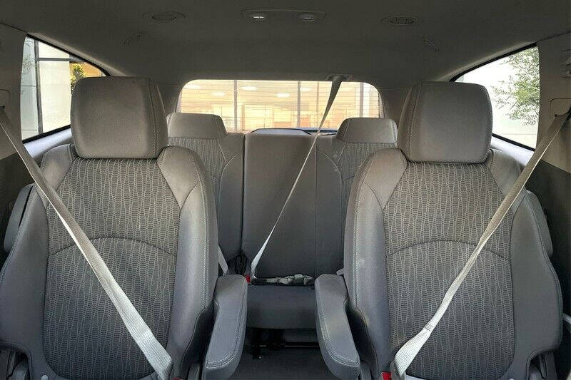 2017 Chevrolet Traverse LT