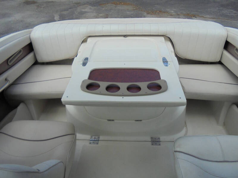 2001 Maxum 1900