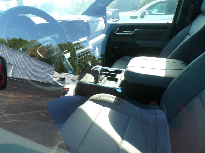 2025 GMC Sierra 1500