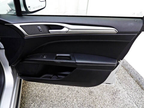 2018 Ford Fusion Hybrid SE