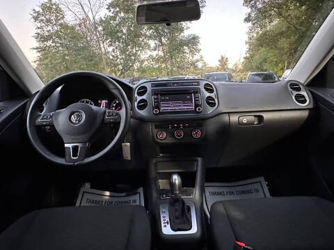 2015 Volkswagen Tiguan S