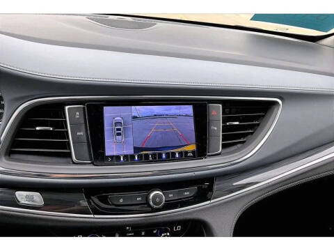 2021 Buick Enclave Essence