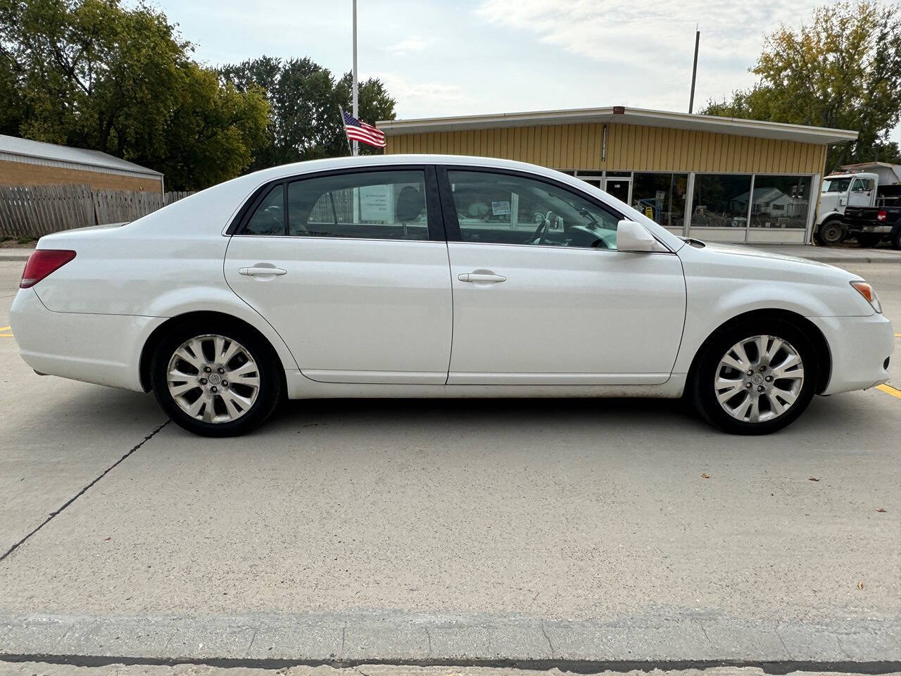 2008 Toyota Avalon for sale at Corbin Cars in Hurley, SD