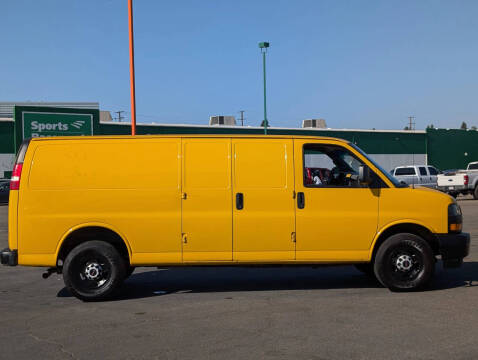 2018 GMC Savana 2500