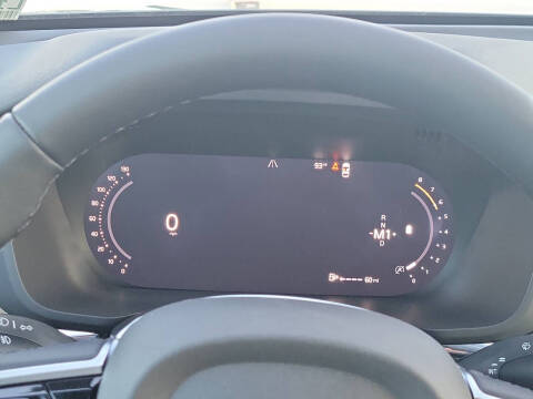 2026 Volvo XC60 B5 Core