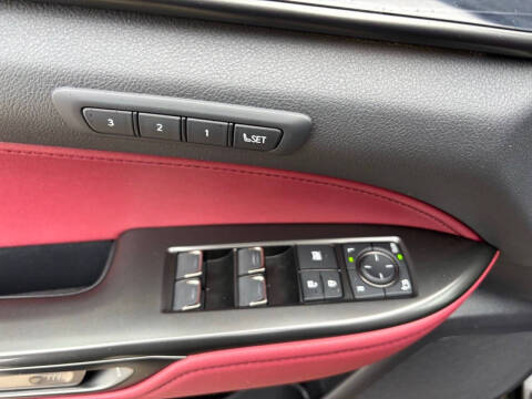 2025 Lexus NX 350h Premium