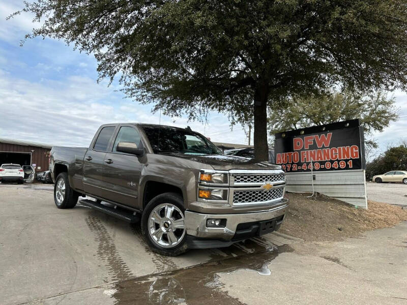 Used 2015 Chevrolet Silverado 1500 LT with VIN 1GCRCREH4FZ294301 for sale in Dallas, TX