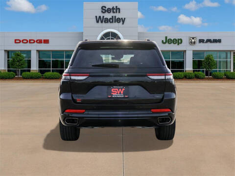 2025 Jeep Grand Cherokee Summit