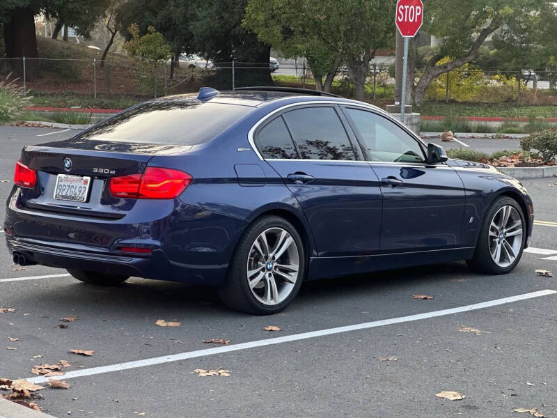 2017 BMW 3 Series 330e iPerformance