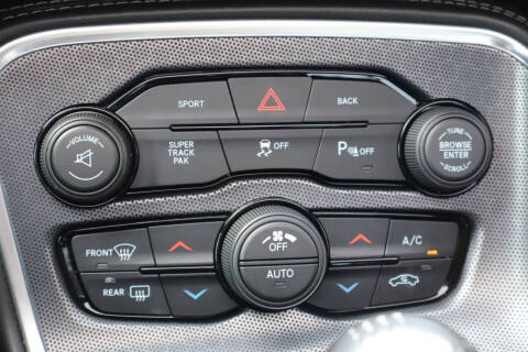 2015 Dodge Challenger