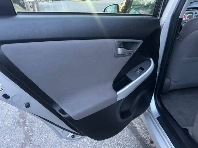 2014 Toyota Prius Two