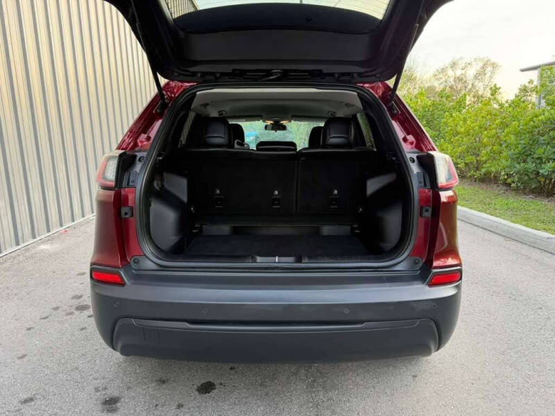 2019 Jeep Cherokee Latitude Plus