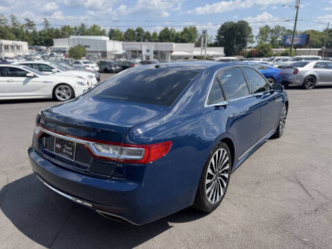 2017 Lincoln Continental Black Label
