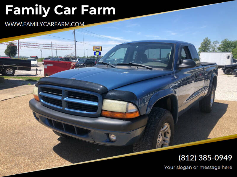 2002 Dodge Dakota for sale at Family Car Farm in Princeton IN