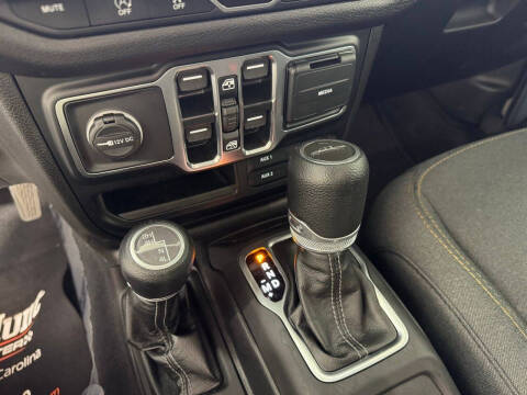 2024 Jeep Gladiator NightHawk